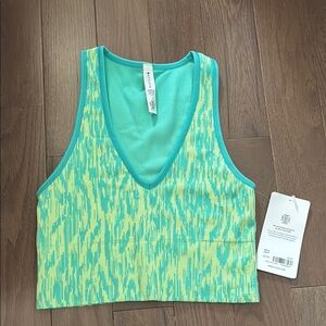 Athleta Aurora V-Neck Ribbed Crop Tank